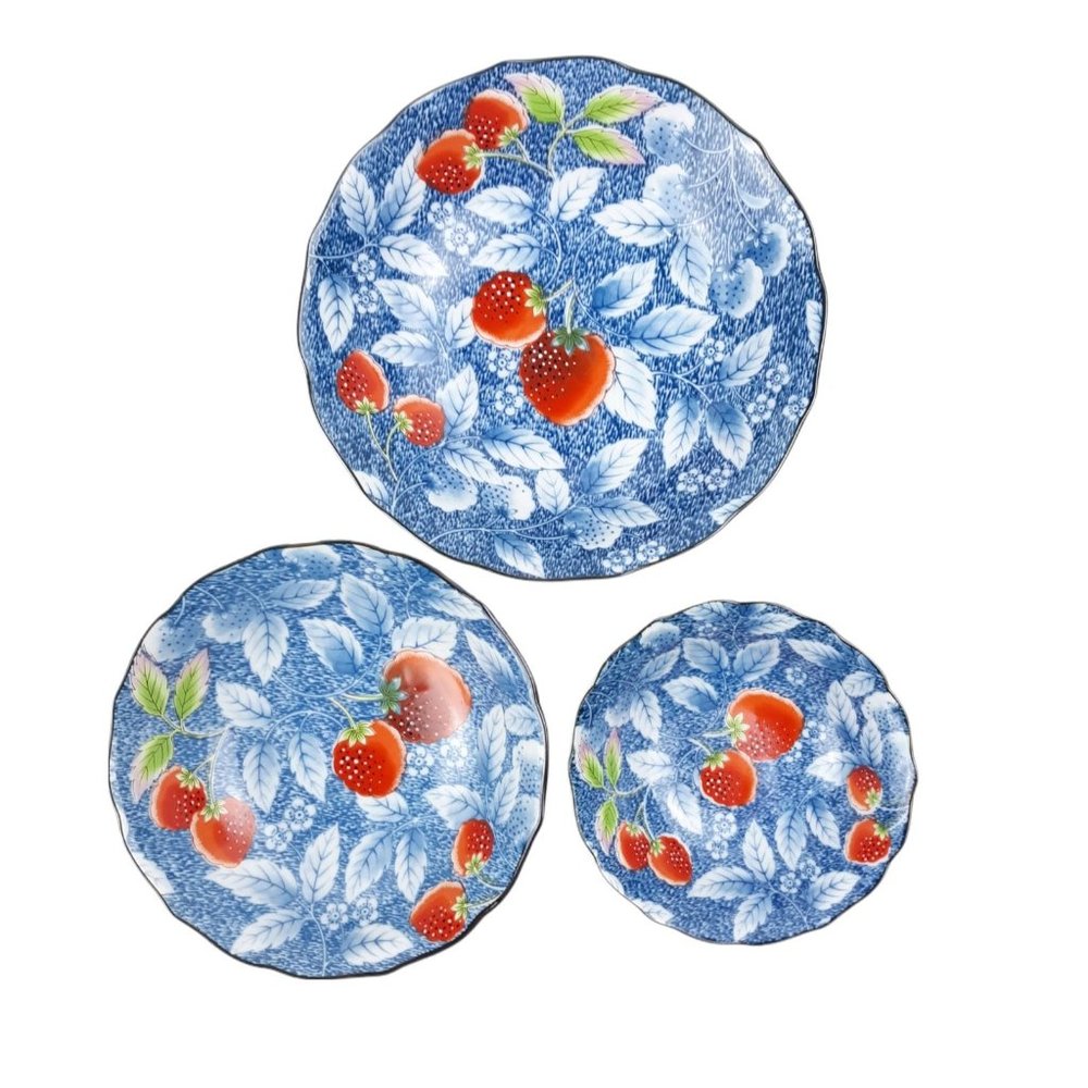Andrea By Sadek Vintage Blue Floral Leaf & Strawberry Design Bowls Set Of 3